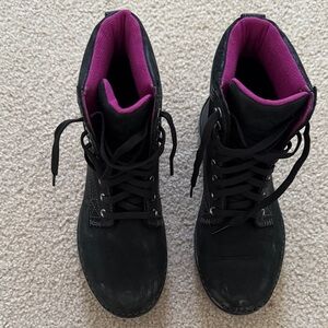 Timberland Black Lace-Up Boots with Purple-Pink Lining